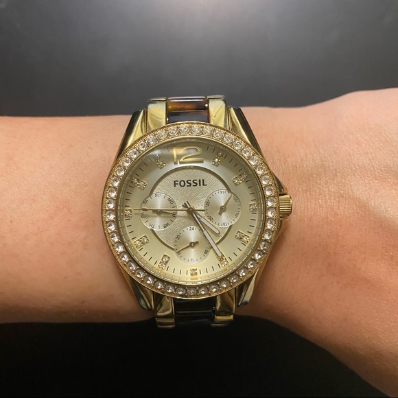 Fossil Riley Multifunction Stainless Steel Watch - Picture 3 of 9